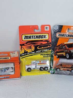 Matchbox Die Cast Cars Jet Cargo Tanker Chevy Van Box Damage Lot Of 3